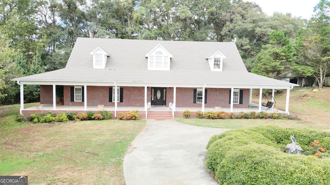 1398 Vanna Road - Photo 1