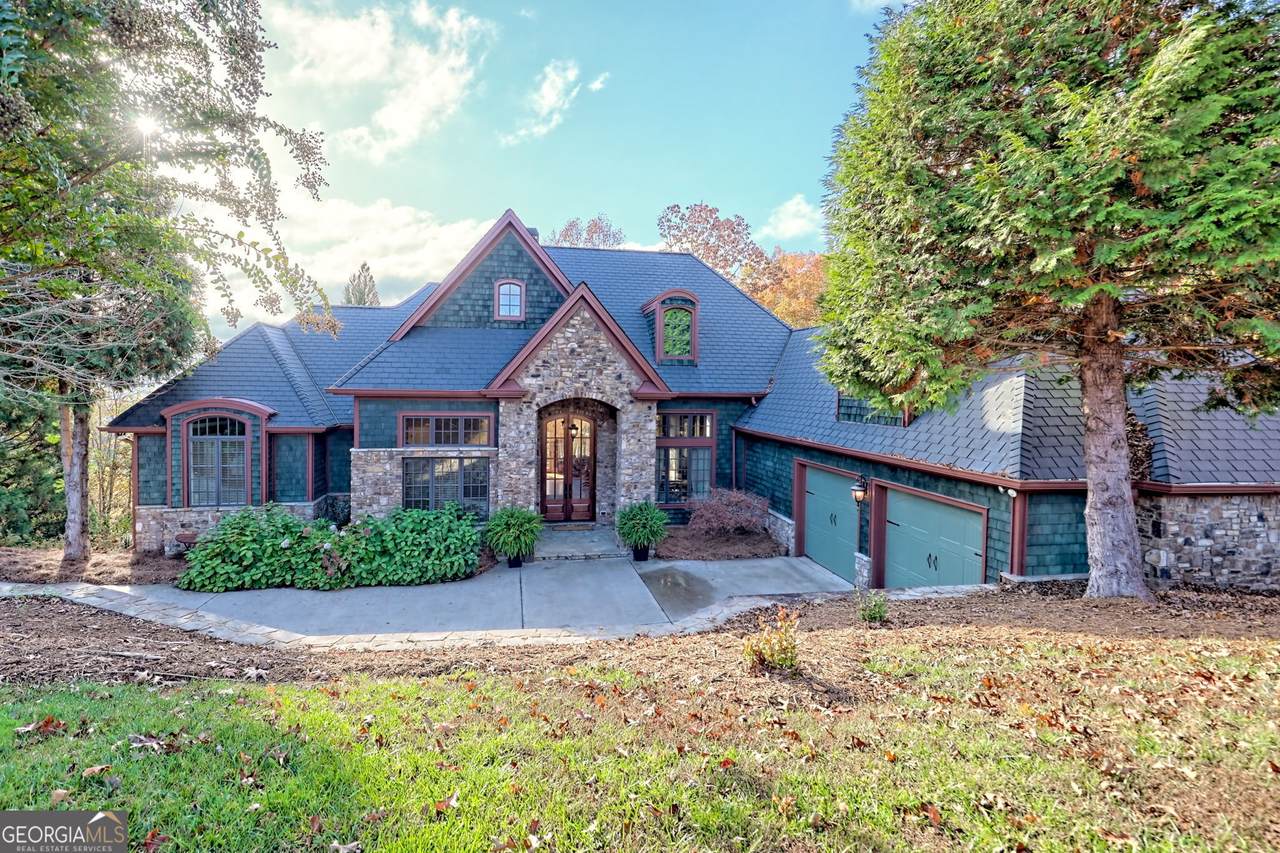 689 Waterfall Drive - Photo 1