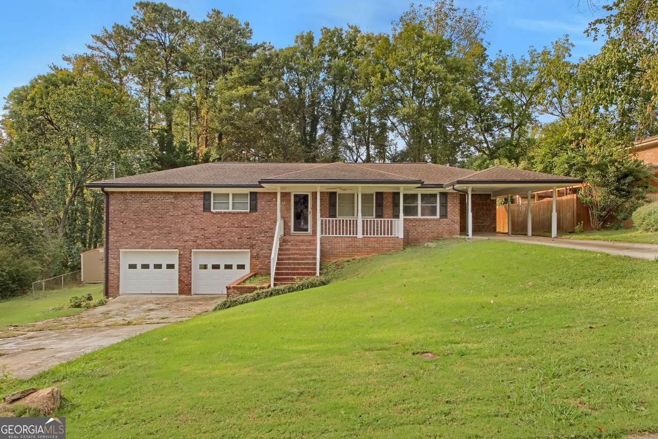 68 Christine Drive - Photo 1