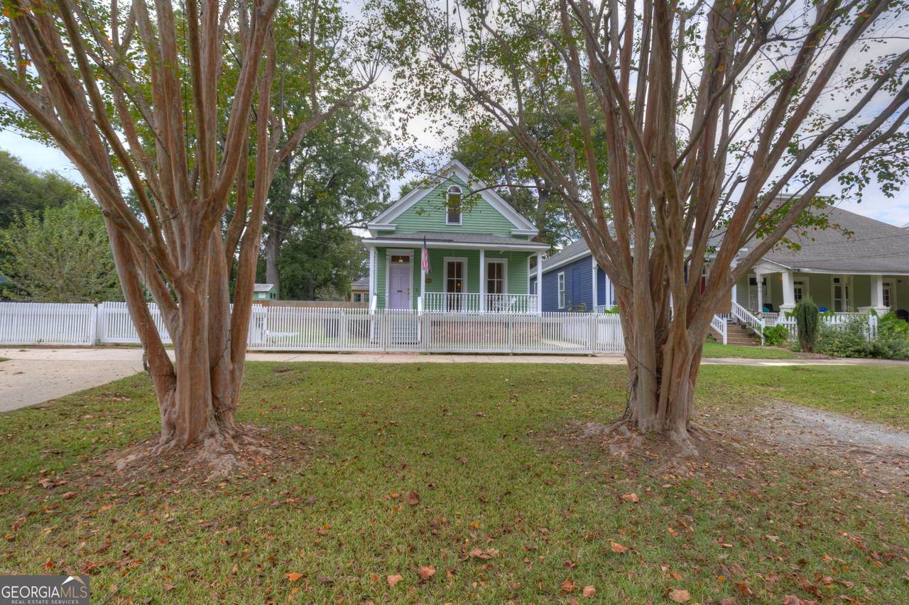 731 2ND Avenue - Photo 1