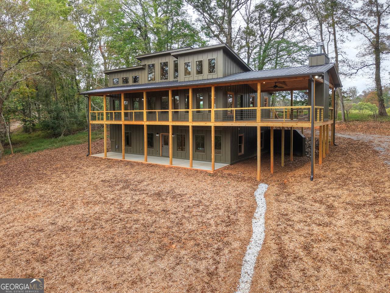 288 Windy Valley - Photo 1