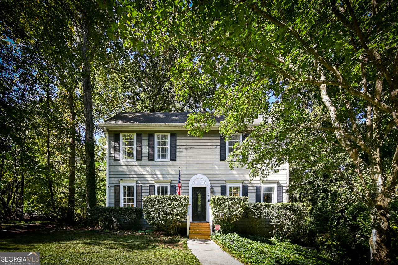 40 Mildred Lane - Photo 1