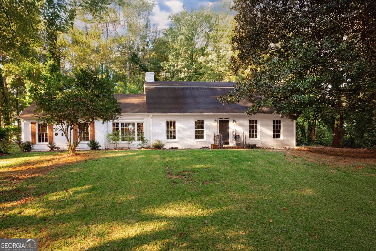 922 Springer Drive - Photo 1