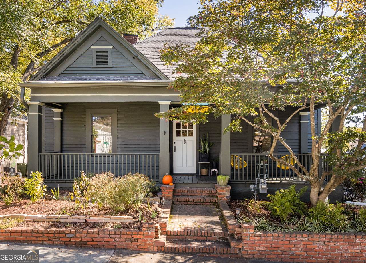 786 Grant Street - Photo 1