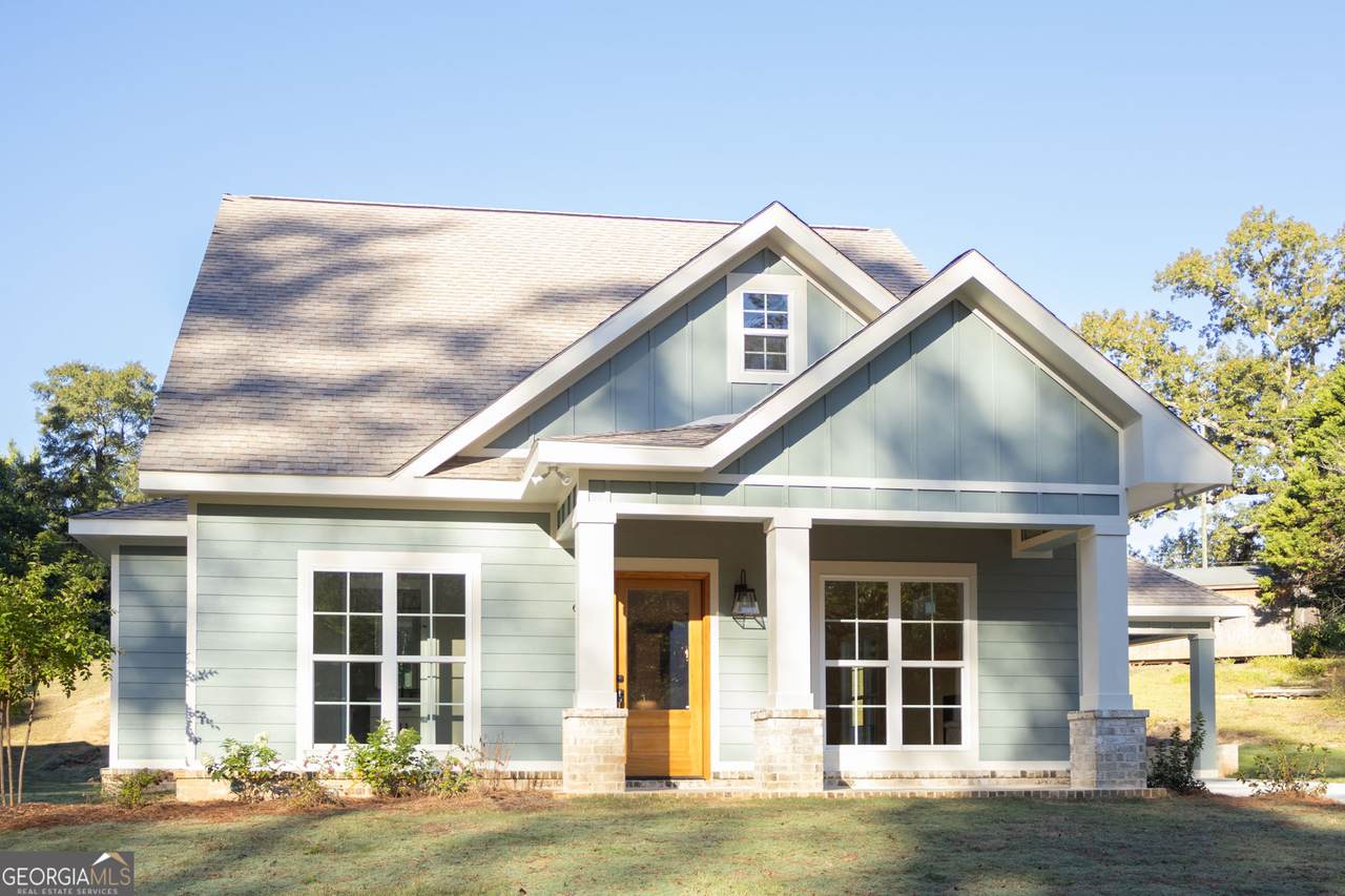 905 Massee Lane - Photo 1