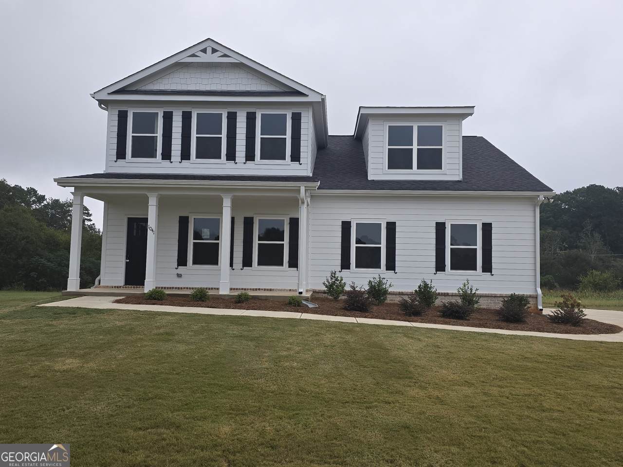 1041 Alaina Avenue - Photo 1