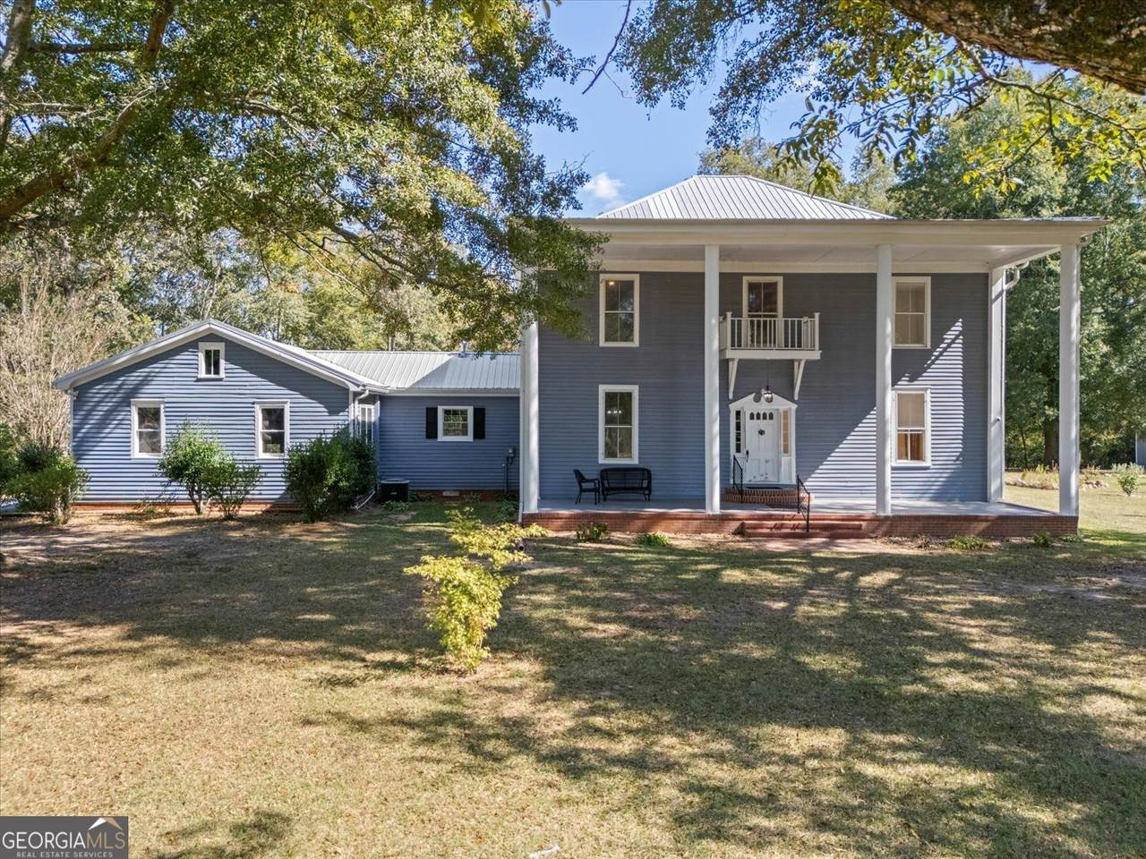 425 Thomson Road - Photo 1