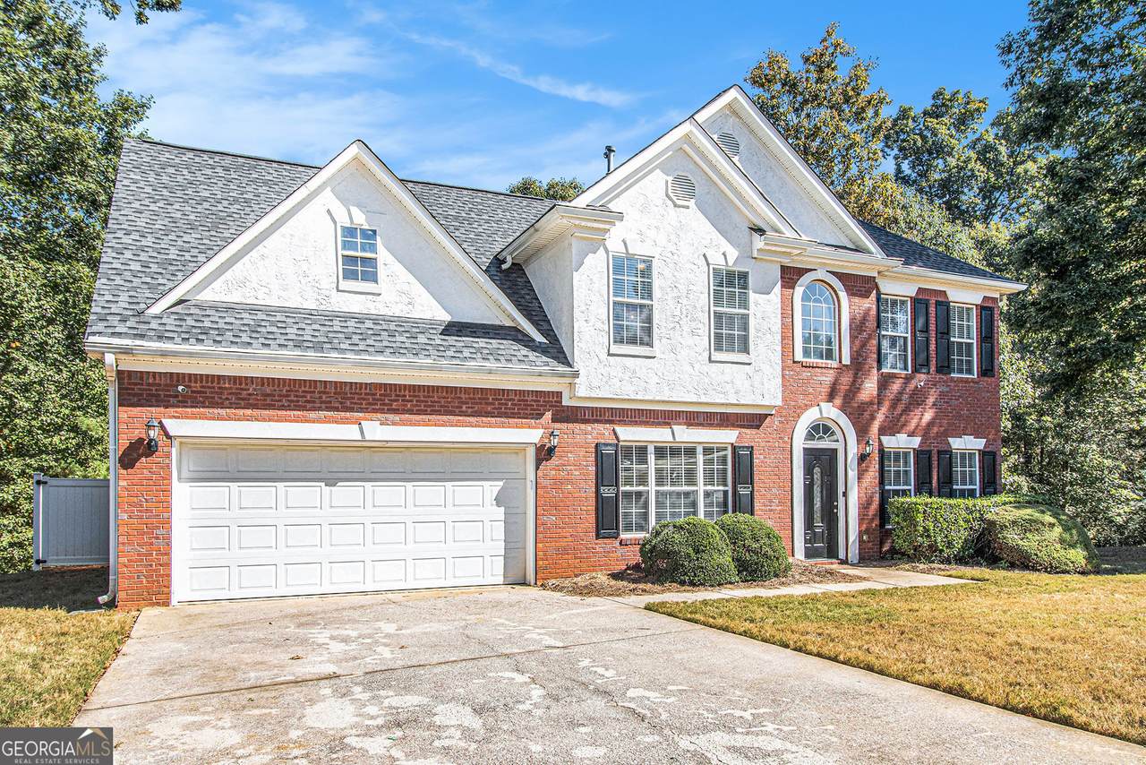 716 Habersham Court - Photo 1