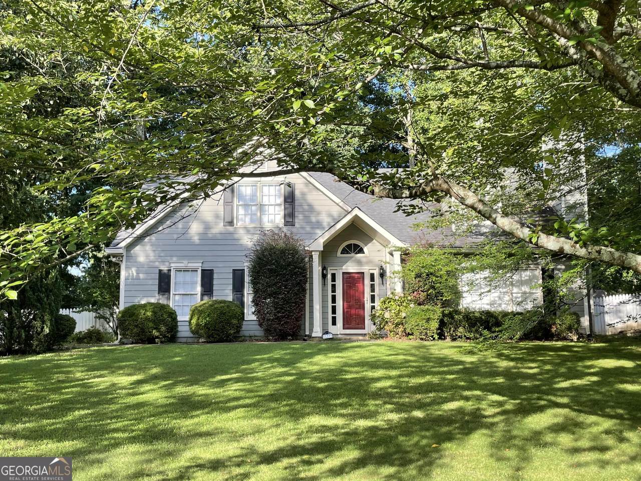 139 Stanbrough Drive - Photo 1