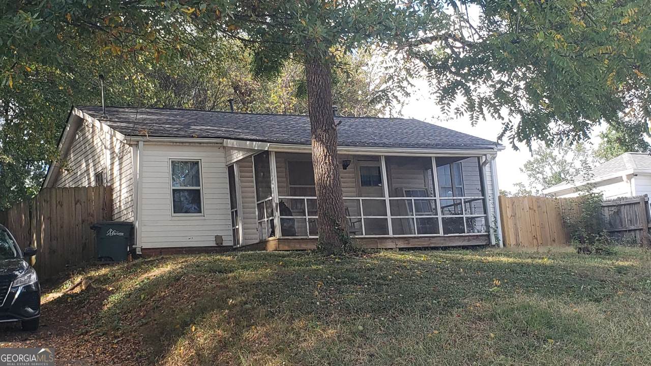 247 Austin Avenue - Photo 1