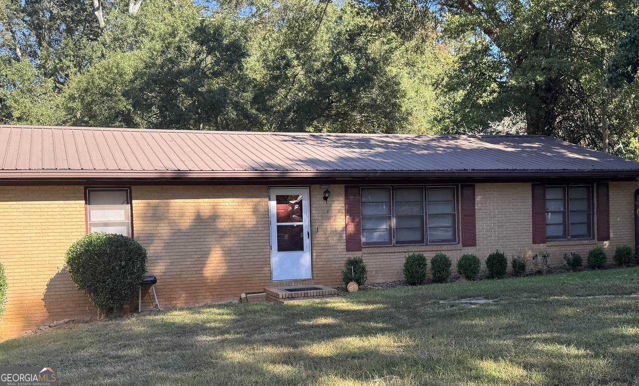 75 Camellia Drive - Photo 1