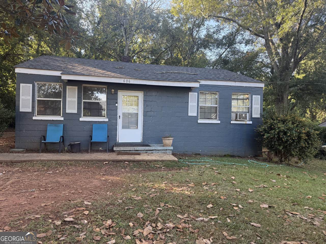 606 Harlem Circle - Photo 1