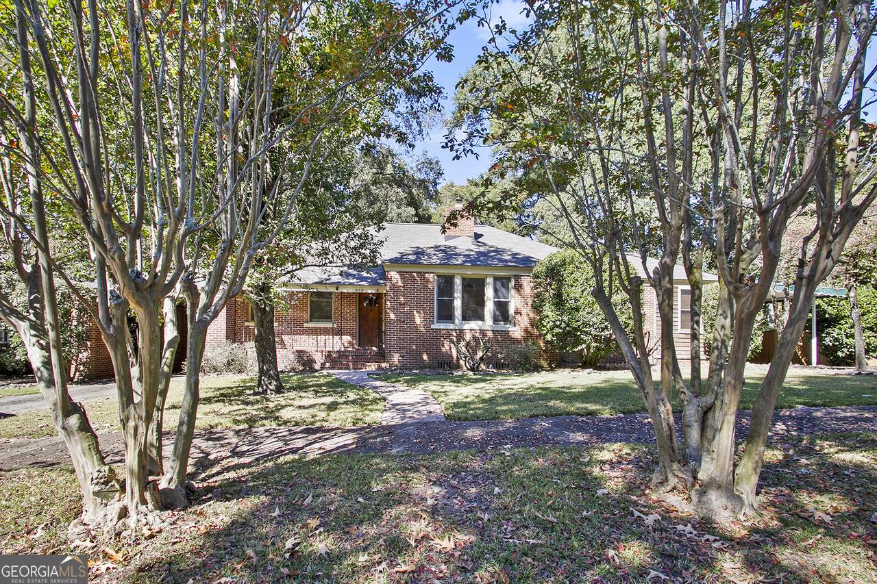 940 Curry Drive - Photo 1