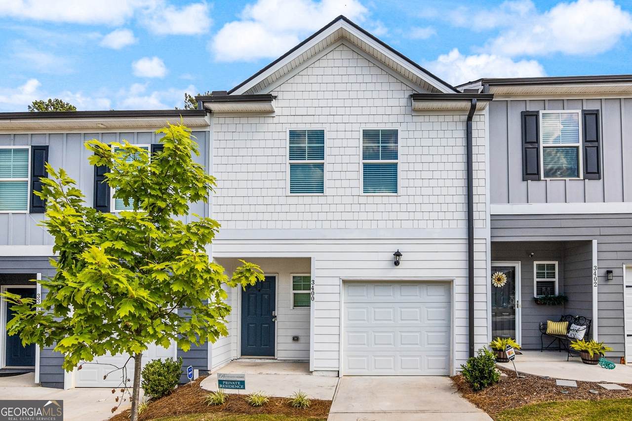 3400 Highbury Way - Photo 1