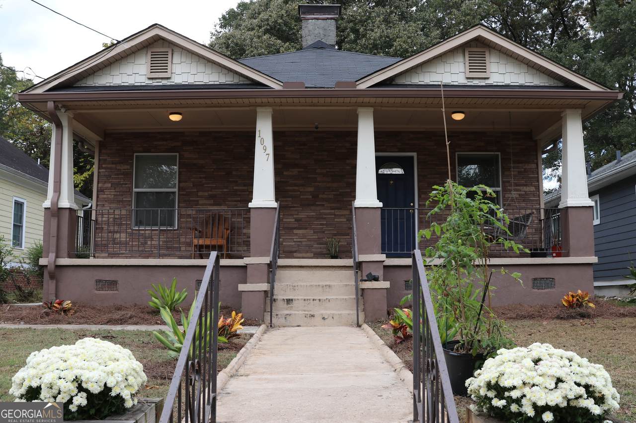 1097 Fortress Avenue - Photo 1