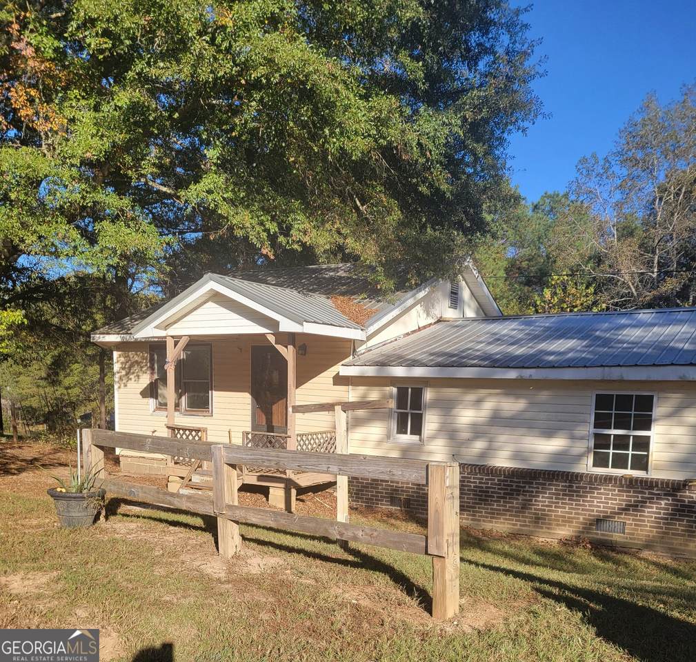3063 Ga Hwy 120 - Photo 1