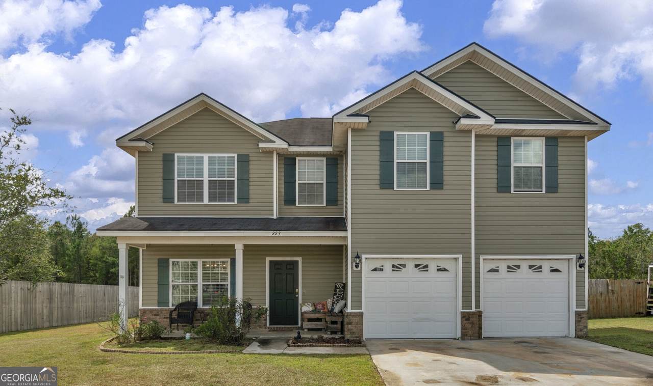 233 Rutledge Drive - Photo 1