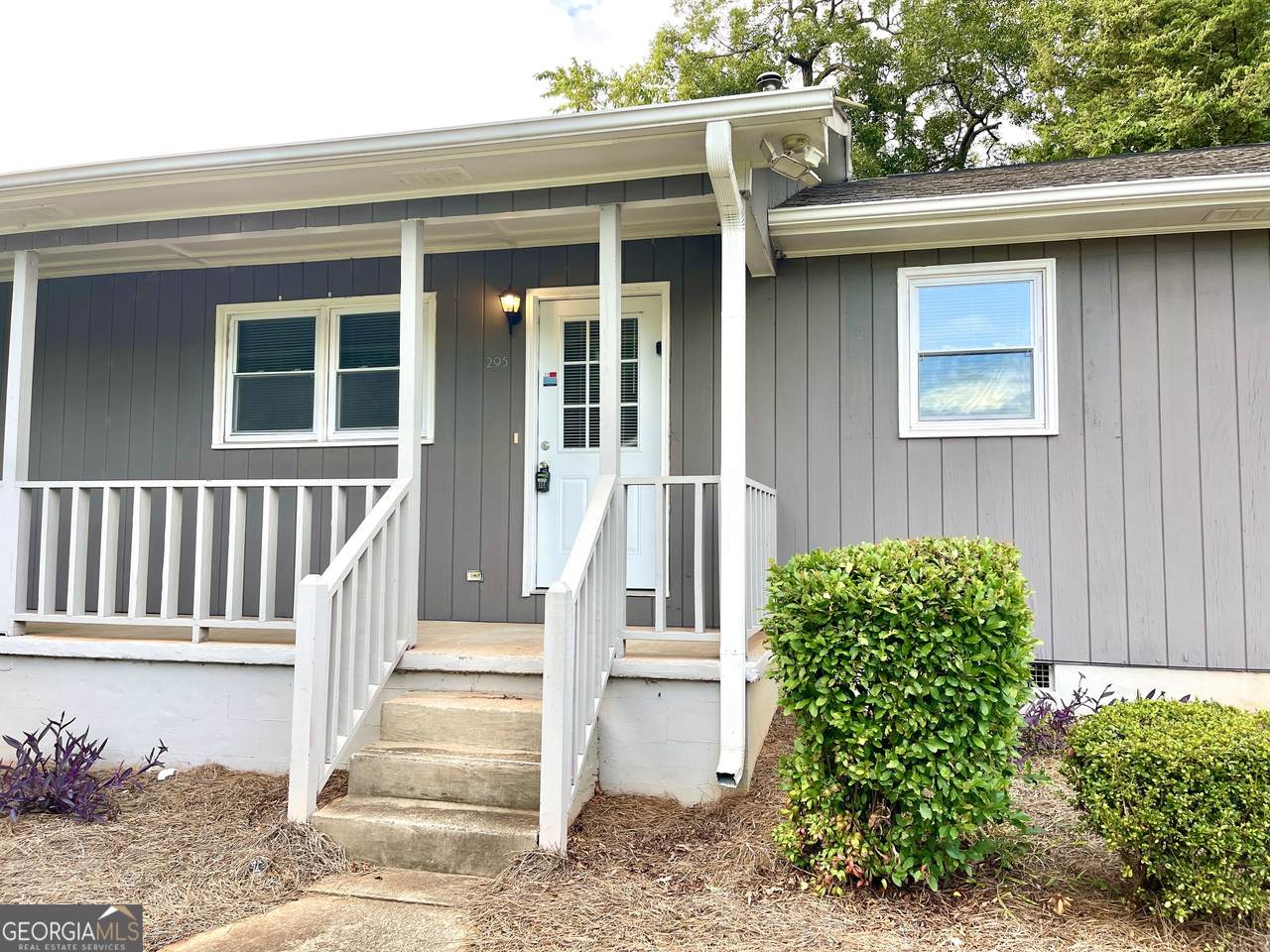 295 Rogers Street - Photo 1