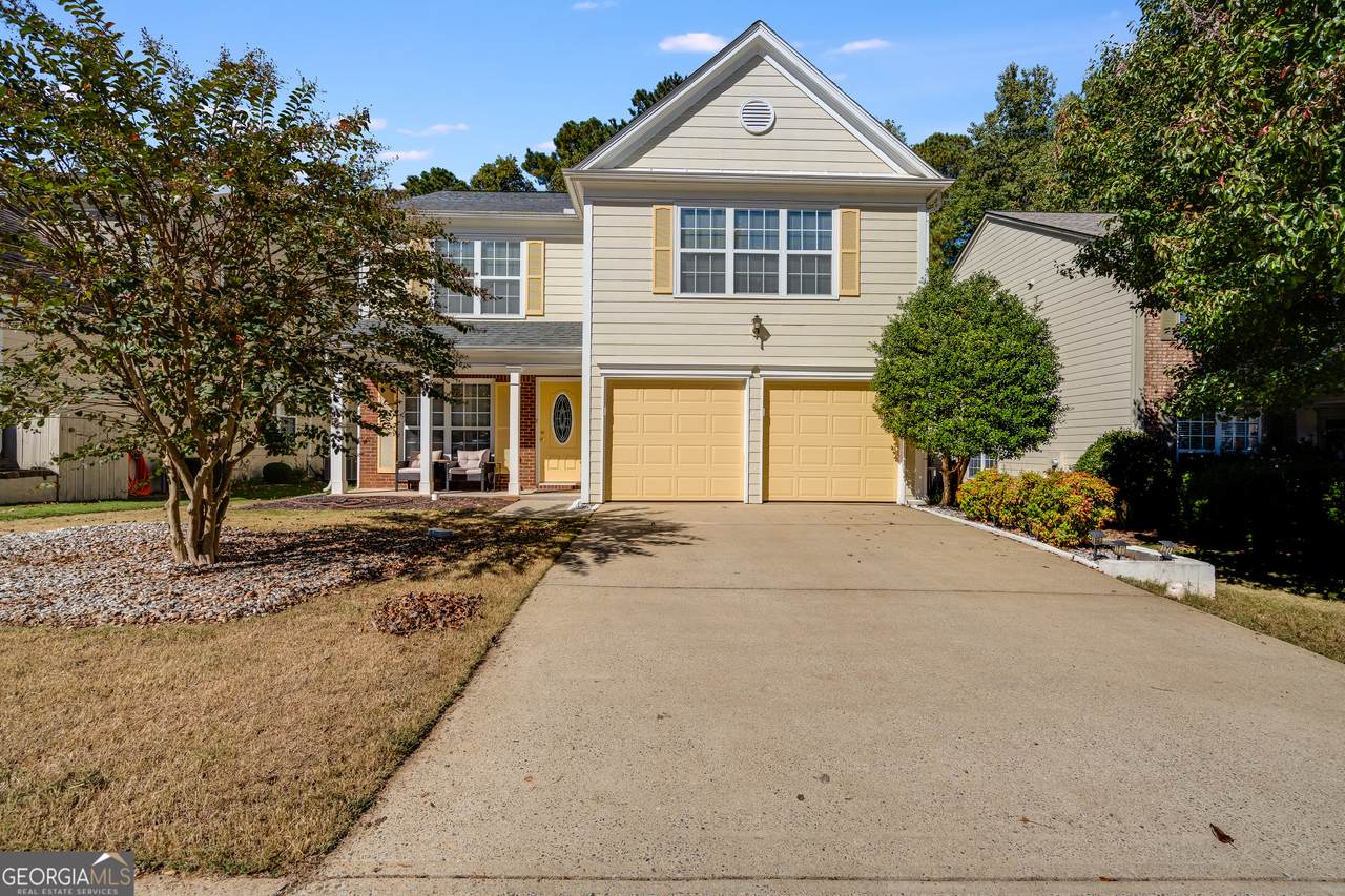 581 Ashland Parkway - Photo 1