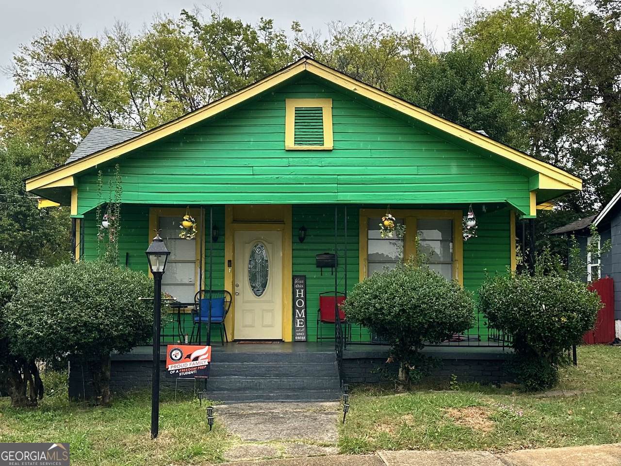 707 Center Way - Photo 1
