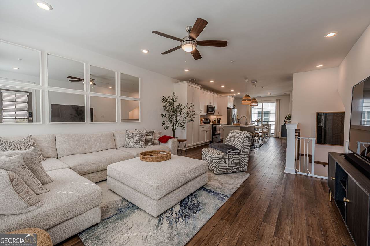 515 Burton Drive - Photo 1