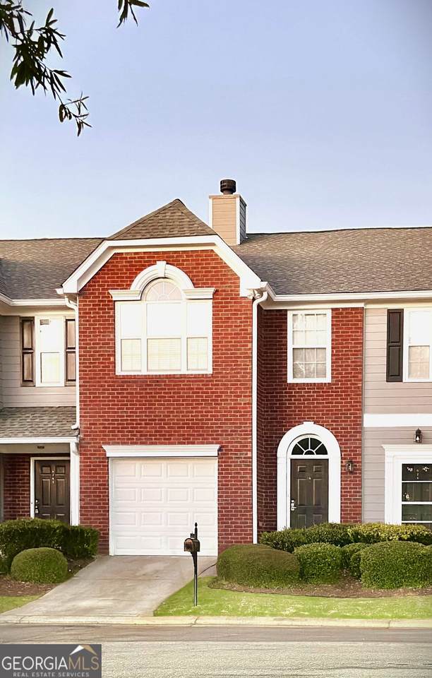 6243 Shoreview Circle - Photo 1