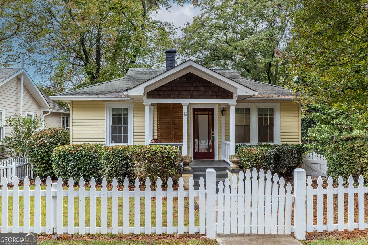 16 1st Avenue - Photo 1
