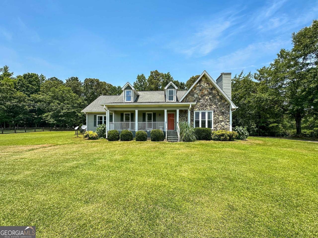 10215 Creel Road - Photo 1