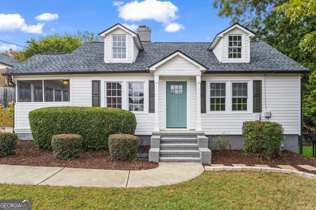 266 Crescent Circle - Photo 1
