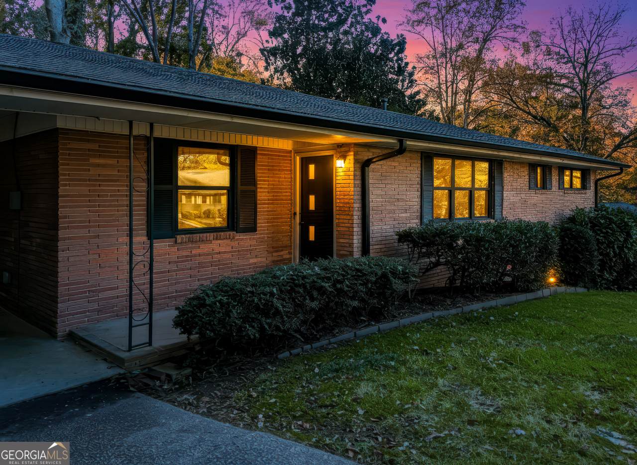 549 Park Street Place - Photo 1