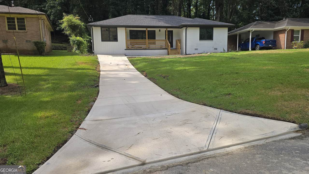 2084 Snow Road - Photo 1