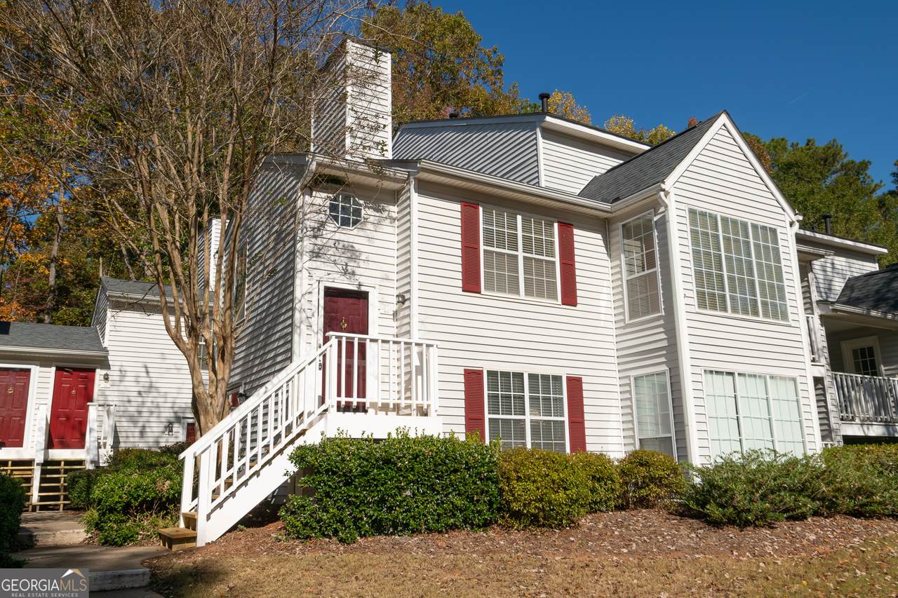 816 Glenleaf Drive - Photo 1