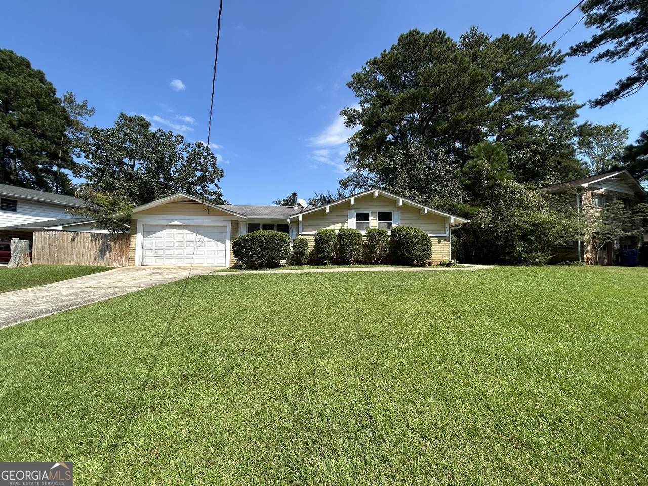 688 Plainville Drive - Photo 1