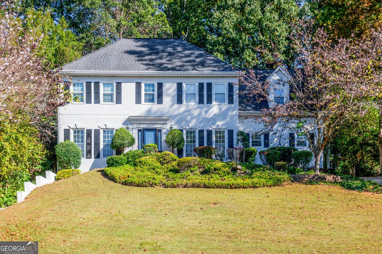 640 Belgrave Lane - Photo 1