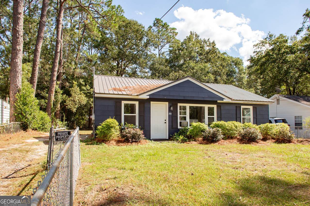 2312 Spurgeon Street - Photo 1