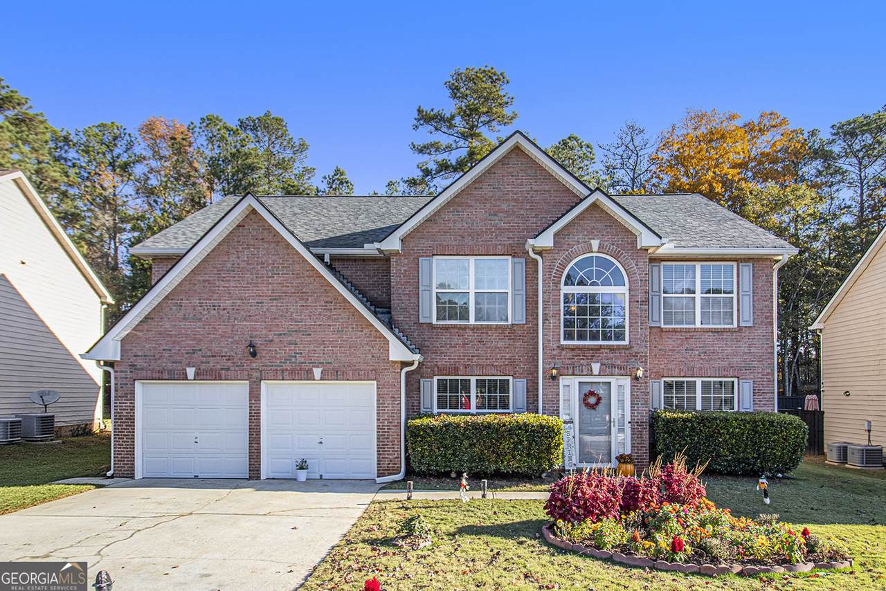 550 Windsor Way - Photo 1