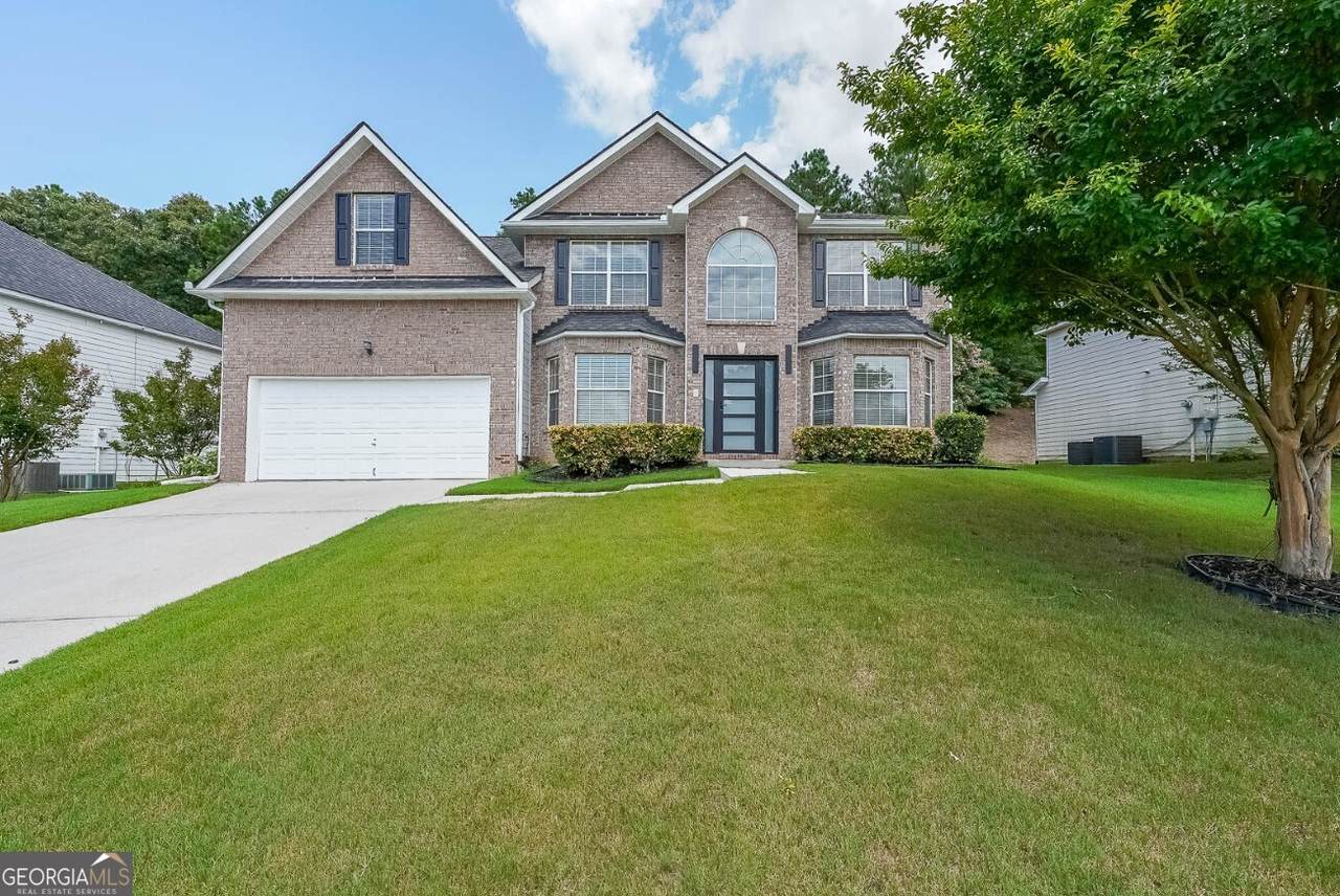 1954 Bridgestone Circle - Photo 1