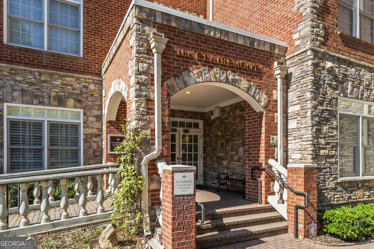 417 Clairemont Avenue - Photo 1