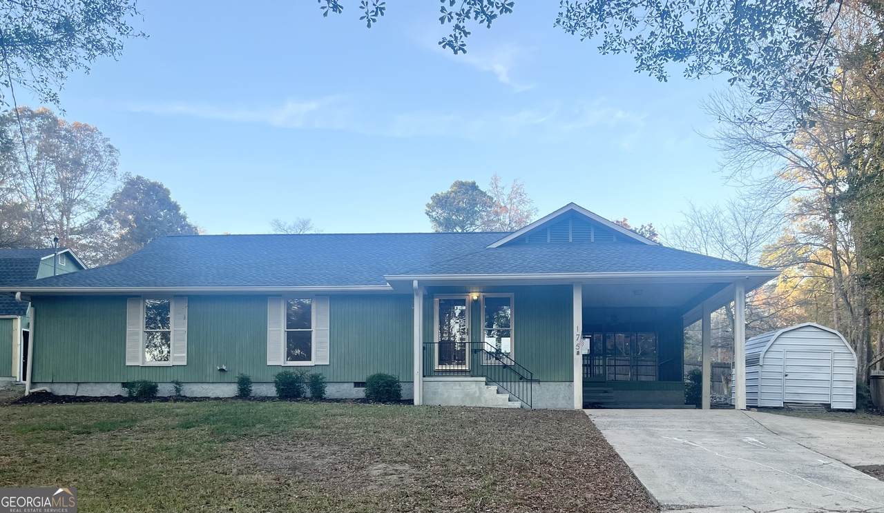 175 Lakeshore Circle - Photo 1