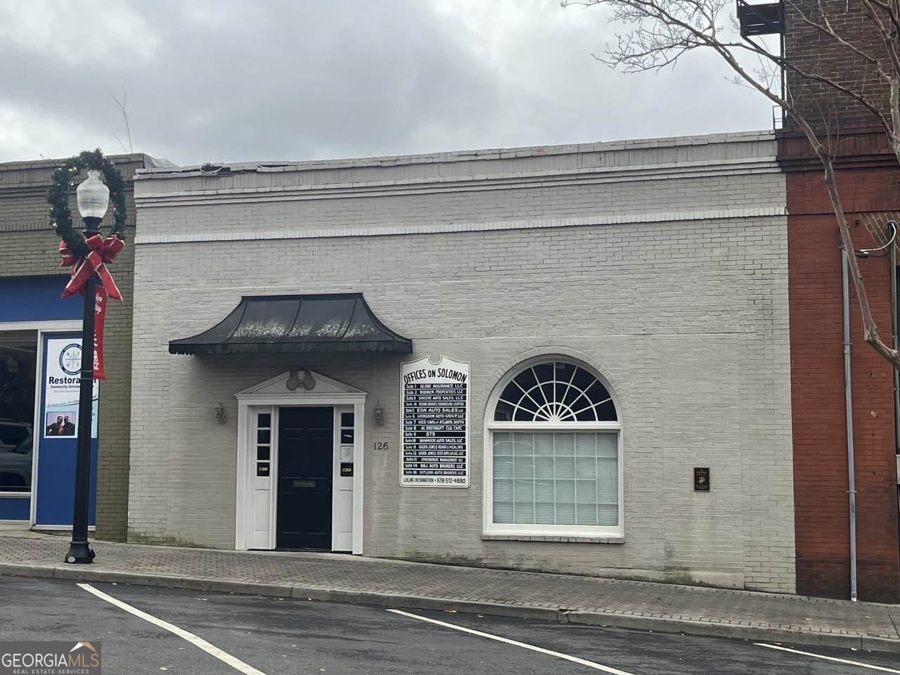 126 Solomon Street - Photo 1