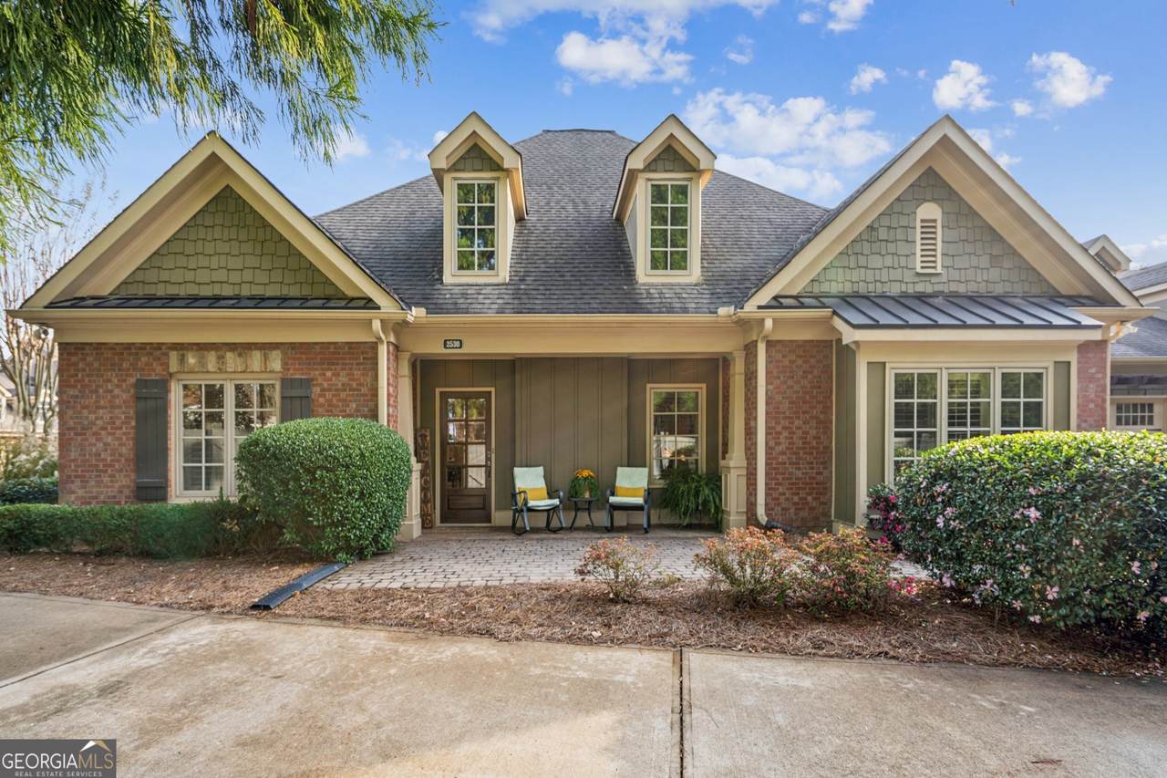 2530 Ballantrae Circle - Photo 1