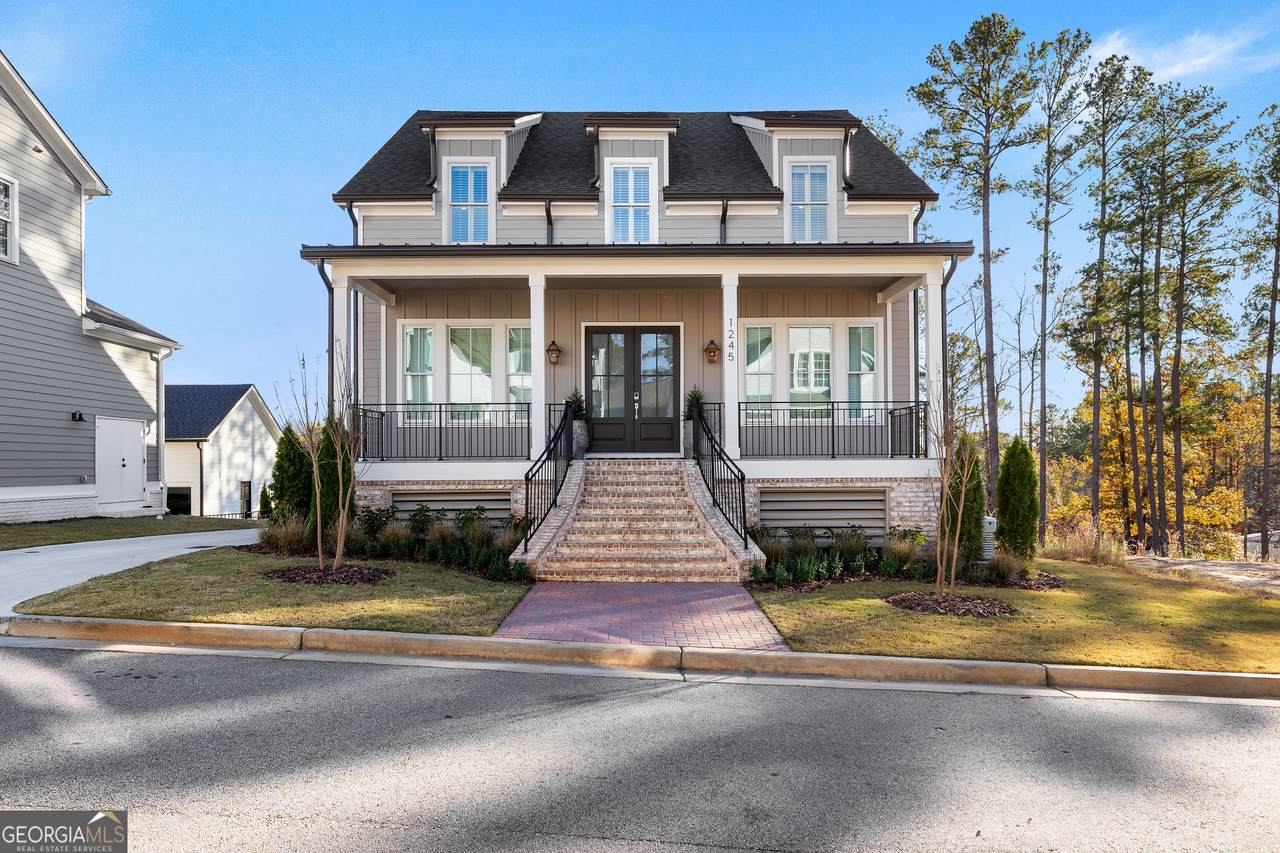 1245 Hayes Square - Photo 1