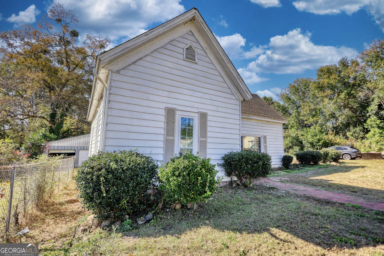 892 Mlk Drive - Photo 1