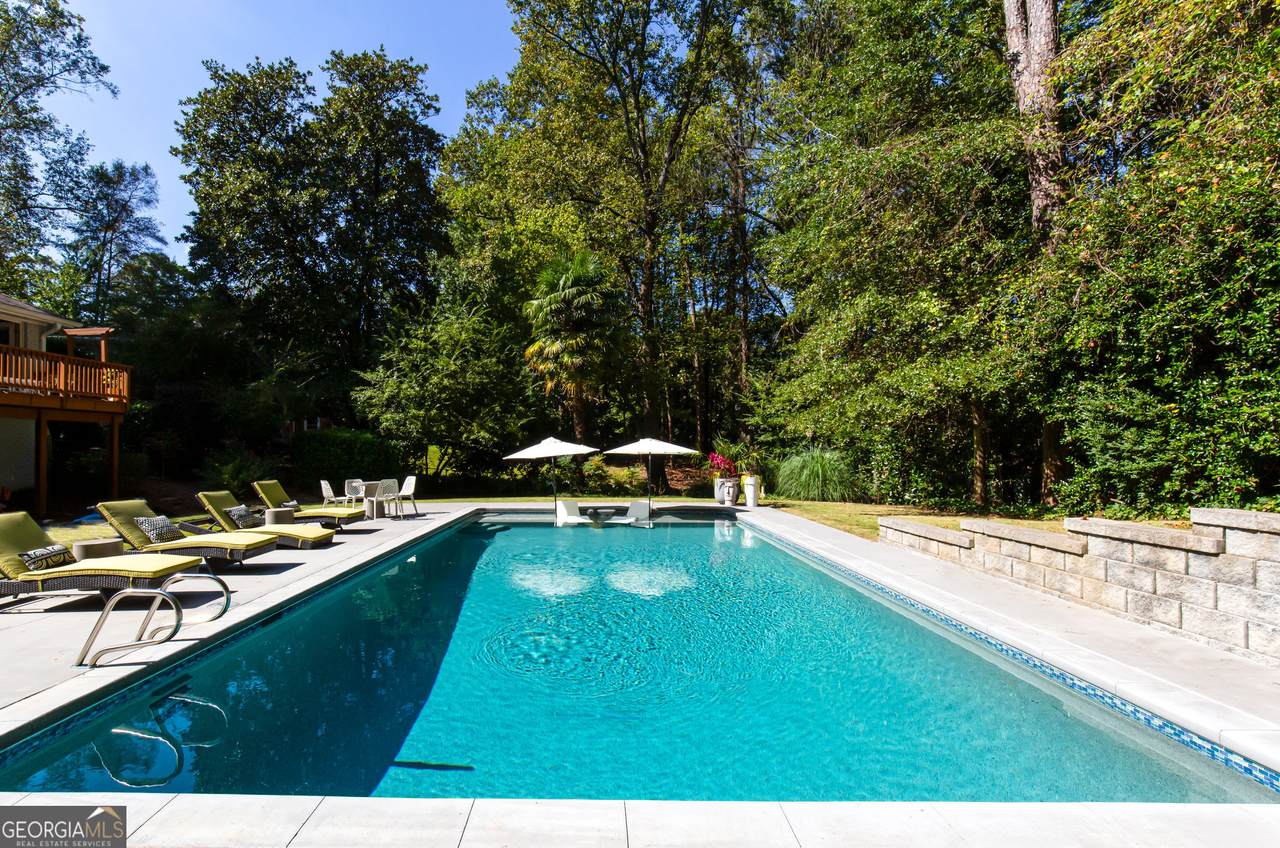 485 Riverside Parkway - Photo 1