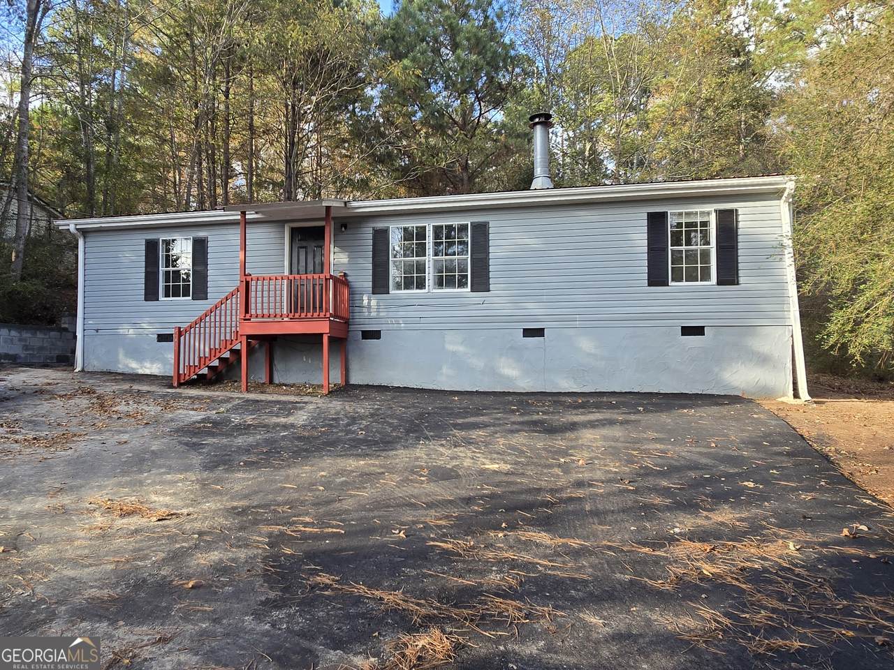 290 White Birch Drive - Photo 1