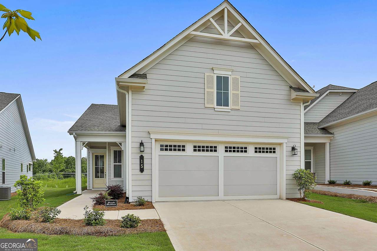 15 Club Cresswind Drive - Photo 1