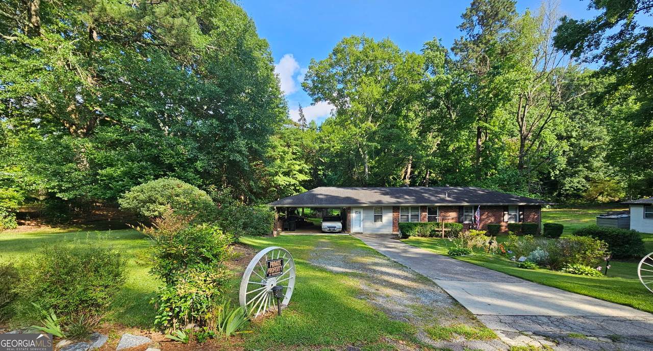 4884 Maurice Drive - Photo 1