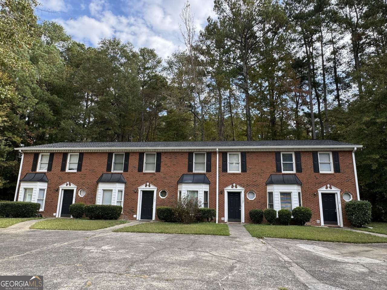 1105 Booth Court - Photo 1