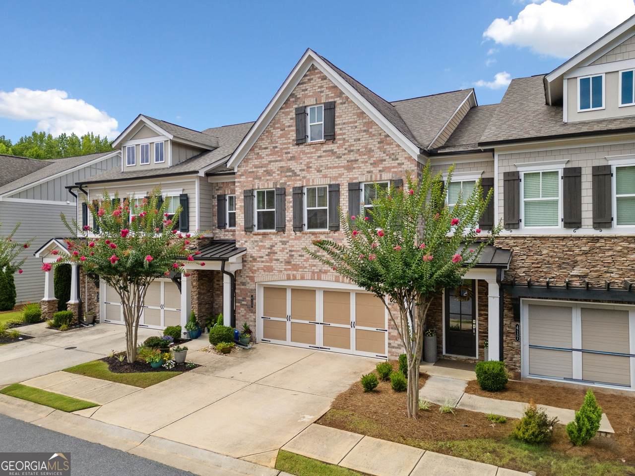 415 Bellehaven Lane - Photo 1