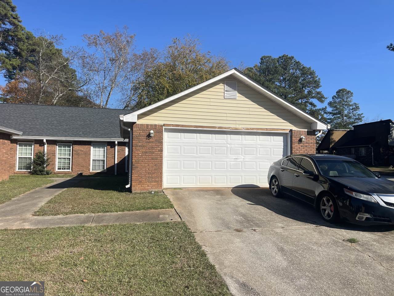 2611 Country Trace - Photo 1